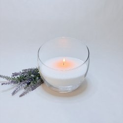 Lille skr glasbowle 15,5x18,5 cm.