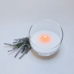 Lille skr glasbowle 15,5x18,5 cm.